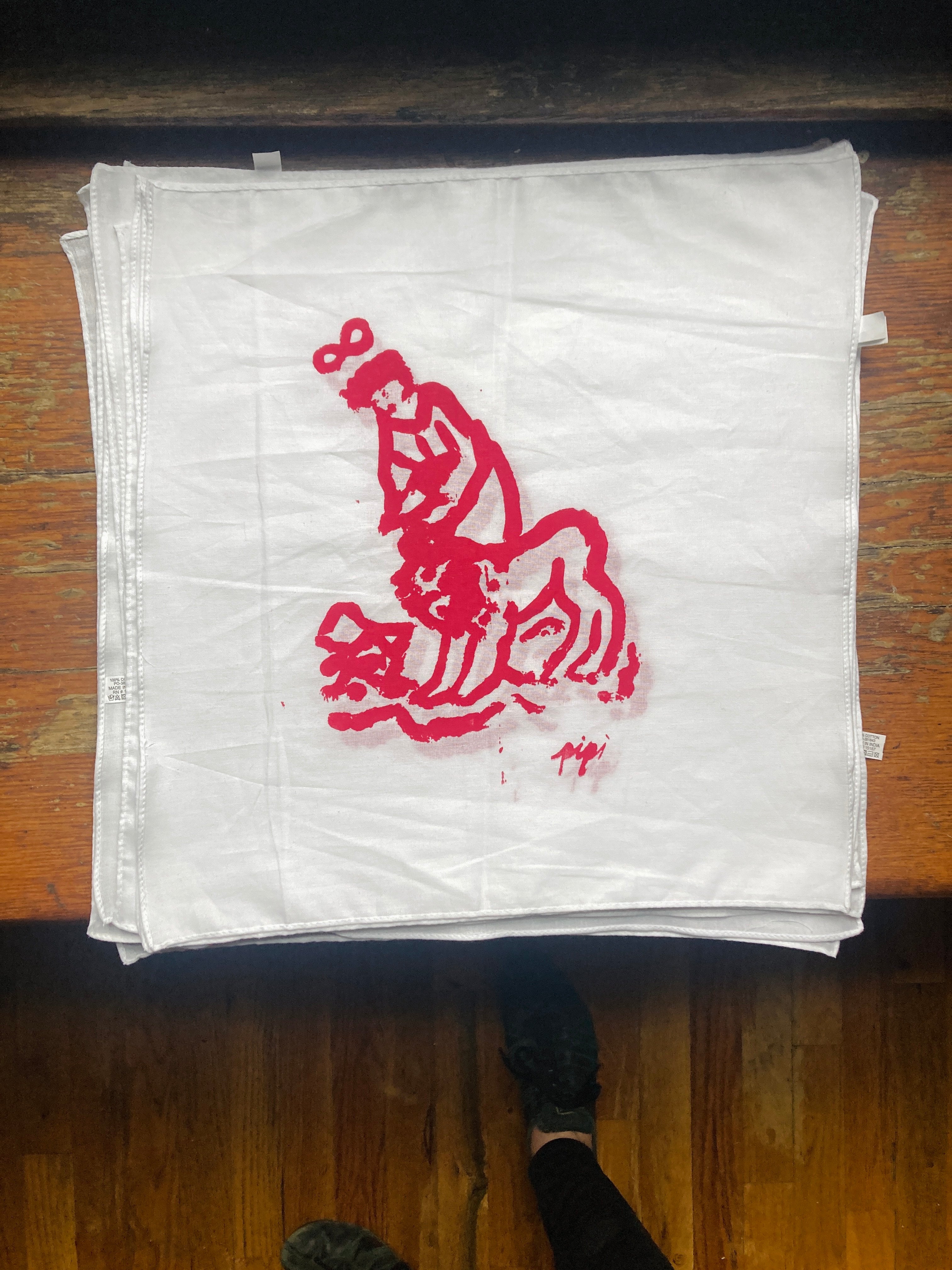 handkerchief (13"x13”)